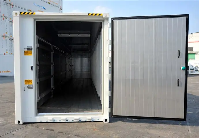 ArcticBlast Cold Storage - Rapid Chilling Refrigerated Containers for Hire